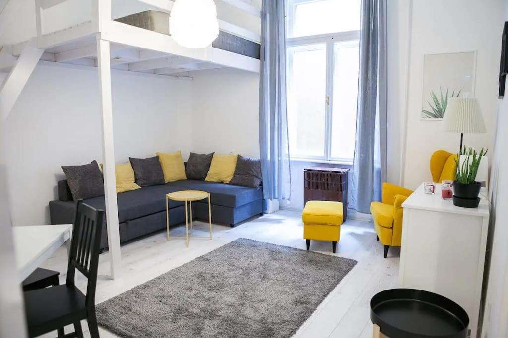 Central 30M2 A/C Apartment, 3 Min From Ny Cafe Budapešť Exteriér fotografie
