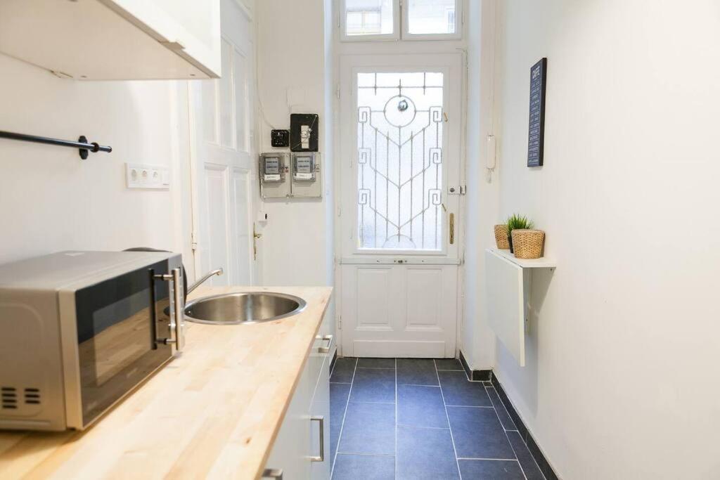 Central 30M2 A/C Apartment, 3 Min From Ny Cafe Budapešť Exteriér fotografie